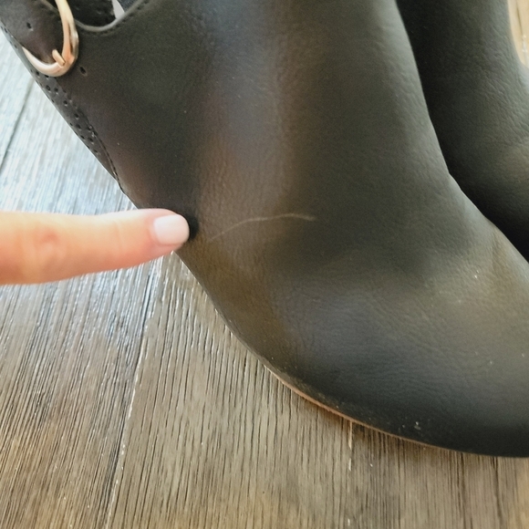 Dr. Scholl's Honor Wedge Size 8.5 - Picture 5 of 8